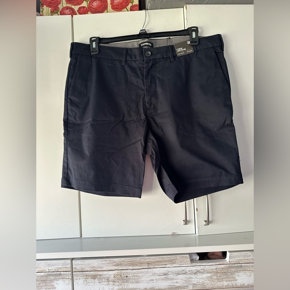 🔵 NWT Express Hyper Stretch Shorts 38W Navy 8” Inseam Temp Control
